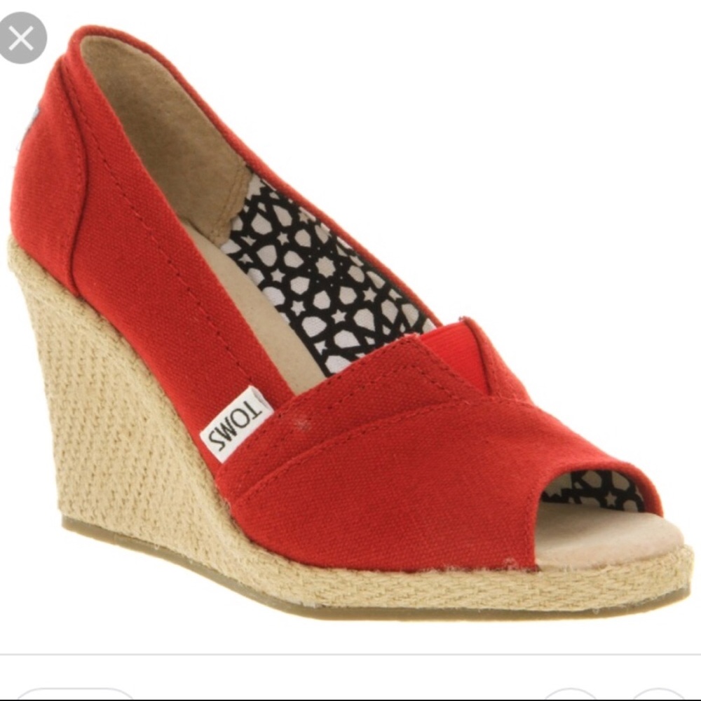 NEW TOMS red open toe wedge size 11